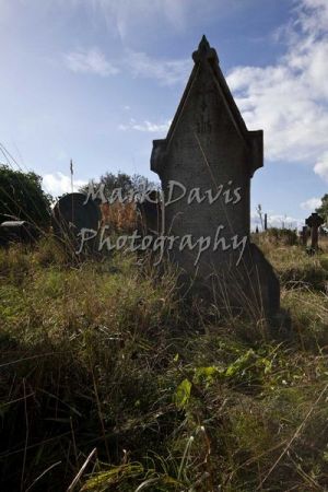 a 824 dr j h bell grave undercliffe sm.jpg